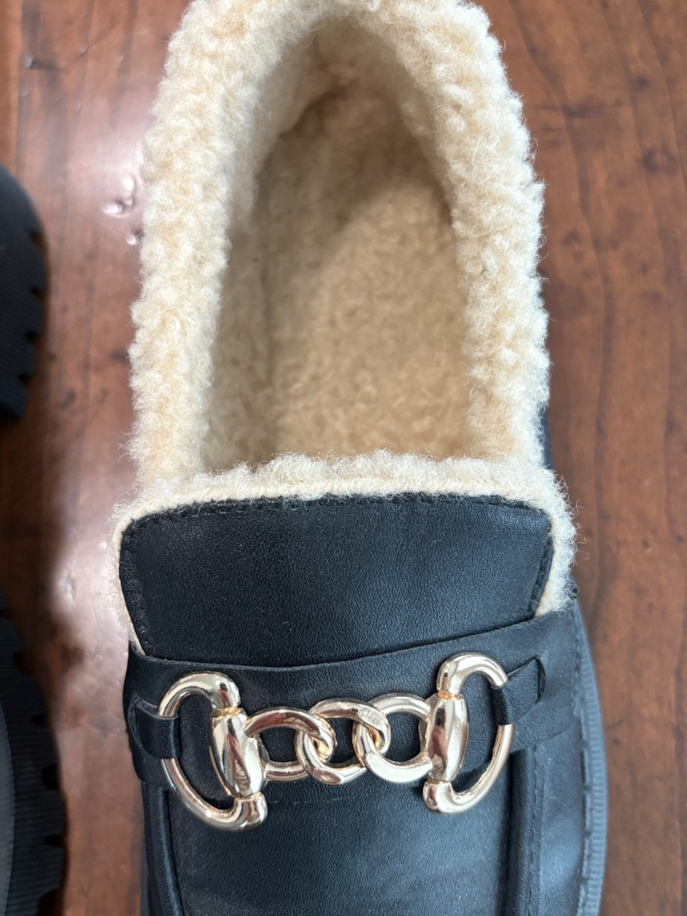 Black Faux Leather Sherpa Lined Chunky Lug Sole Bit Loafers Size 40 (9 US) - Picture 2 of 7